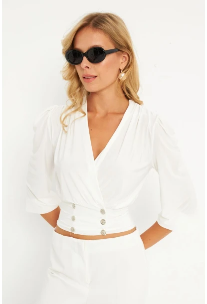 Kadın Beyaz Düğme Detaylı Kruvaze Bluz ELT3188