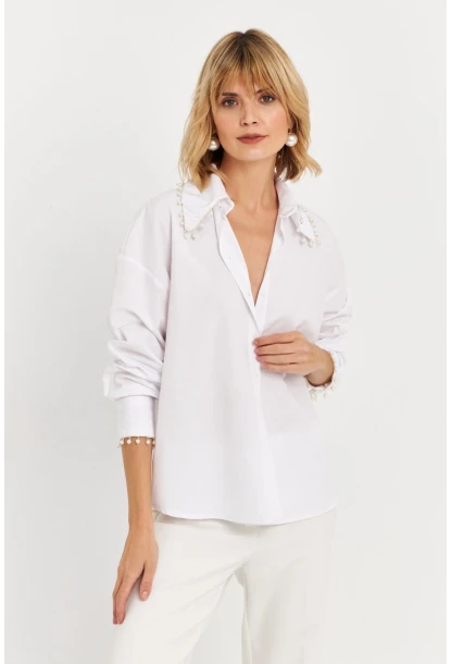 Kadın Beyaz İnci Detaylı Gömlek KED4162