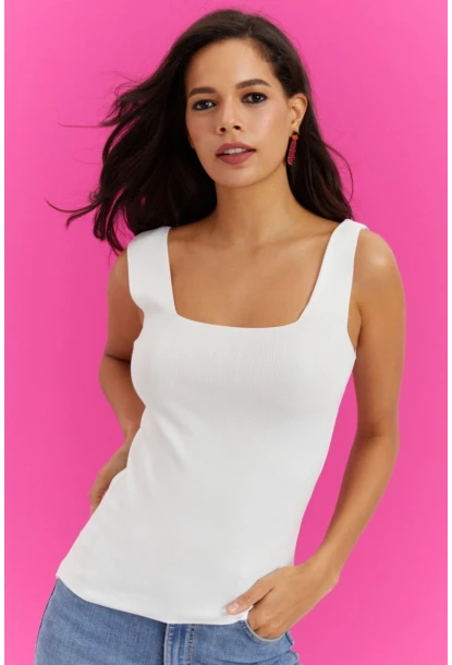 Kadın Beyaz Kare Yaka Triko Bluz YV80