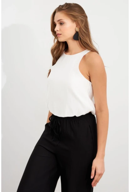 Kadın Beyaz Kolsuz Balon Bluz SAN101