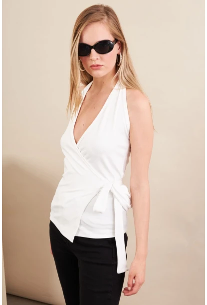 Kadın Beyaz Kruvaze Bağlamalı Bluz EY3095
