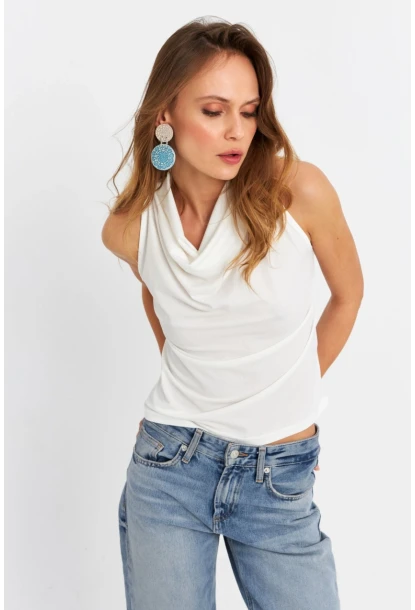 Kadın Beyaz Sırt Pencereli Desenli Bluz LPP1021