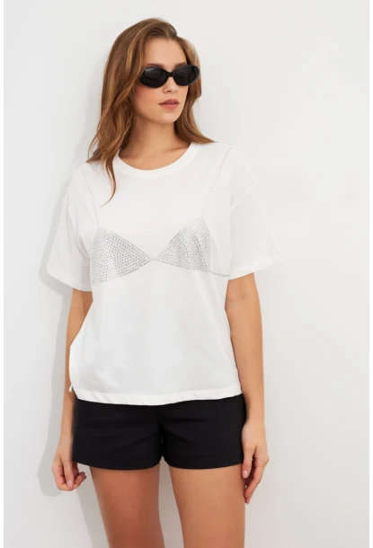 Kadın Beyaz Straslı Oversize T-Shirt TPG13