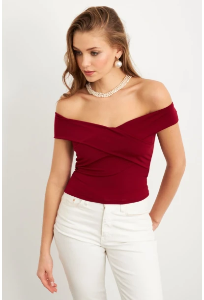 Kadın Bordo Madonna Yaka Crop Bluz VA101