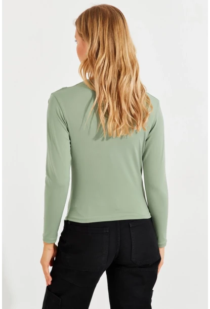 Kadın Çağla Yeşili Degaje Yaka Bluz LPP1234