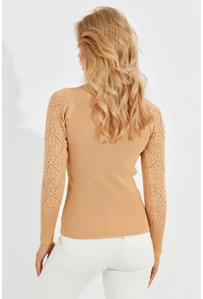 Kadın Camel Kalp Yaka Ajurlu Triko Bluz SMT217