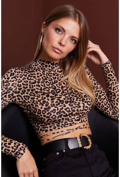 Kadın Camel Sırt Dekolteli Leopar Desenli Crop Bluz LPP1131