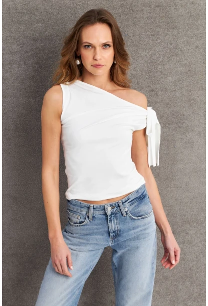 Kadın Ekru Bağlama Detaylı Bluz TF50