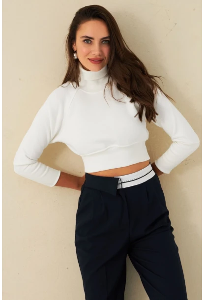 Kadın Ekru Balıkçı Crop Sweatshirt DY1469