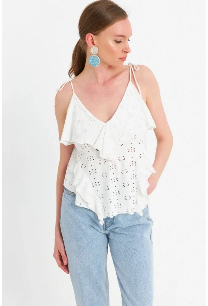 Kadın Ekru Brode Bluz SE14