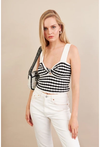 Kadın Ekru-Siyah Dügümlü Triko Bluz ZH03-90