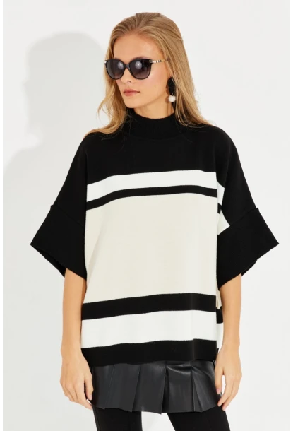 Kadın Ekru-Siyah Panço Kazak SF2513