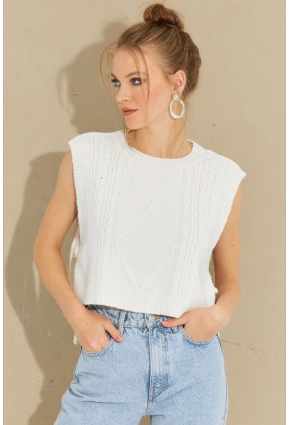 Kadın Ekru Yanları Bağlamalı Süveter YV210