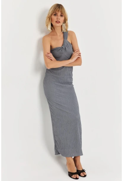 Kadın Gri Asimetrik Yaka Maxi Elbise NH25455