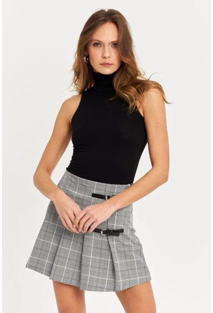 Kadın Gri Kemer Detaylı Ekose Şort Etek FS9473