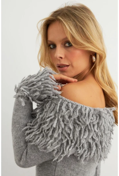 Kadın Gri Yakası Sakallı Madonna Bluz KZ542