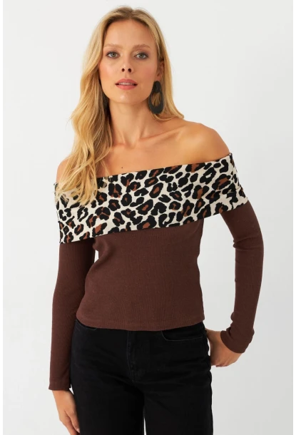 Kadın Kahverengi Leopar Bloklu Madonna Bluz AYD396