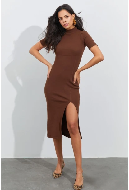 Kadın Kahverengi Yırtmaçlı Kaşkorse Elbise EY1020