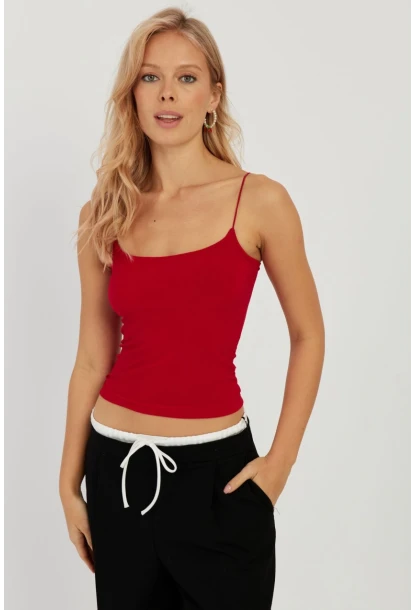 Kadın Kırmızı İp Askılı Bluz GÇ154