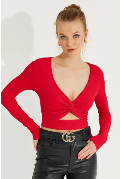 Kadın Kırmızı Önü Düğümlü Crop Bluz AYD244