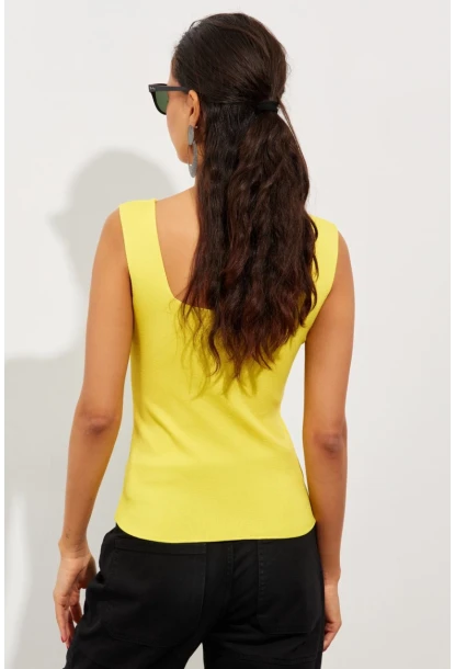 Kadın Sarı Kare Yaka Triko Bluz YV87