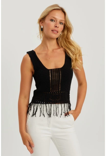 Kadın Siyah Ajurlu Püsküllü Triko Bluz YV228