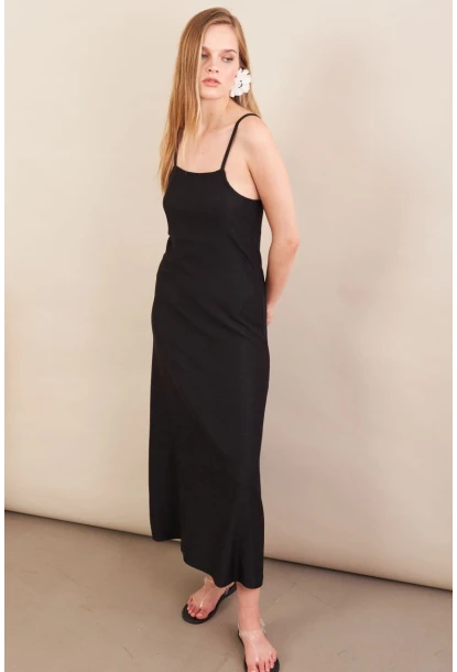 Kadın Siyah Askılı Midi Elbise FLU7314