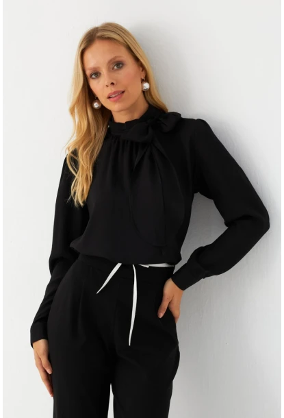 Kadın Siyah Bağlama Detaylı Bluz MAYD20