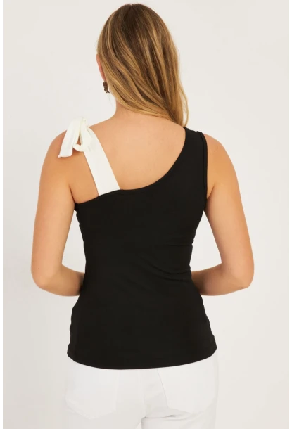 Kadın Siyah Bağlamalı Bluz EY2774