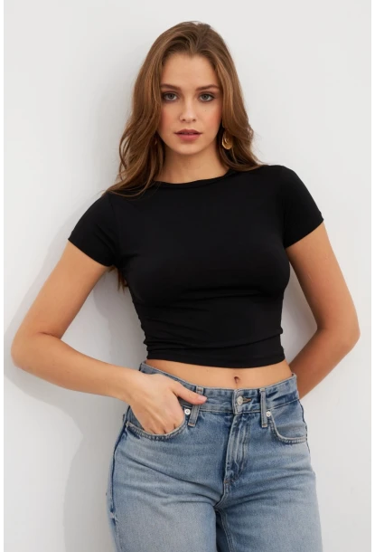 Kadın Siyah Basic Kısa Kollu Bluz UG2444