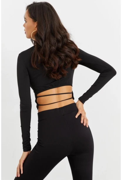 Kadın Siyah Beli Açık Crop Bluz GÇ115