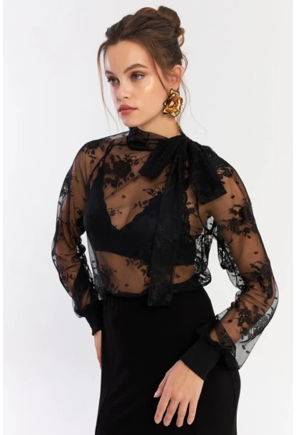 Kadın Siyah Boyun Bağlamalı Tül Bluz EY2929