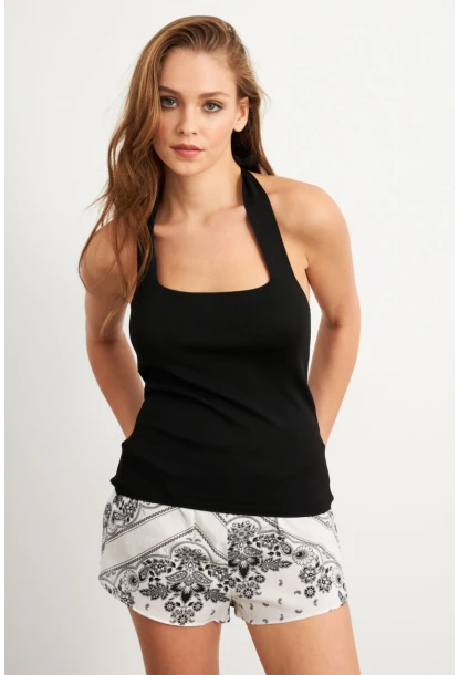 Kadın Siyah Boyundan Bağlamalı Triko Bluz YV356