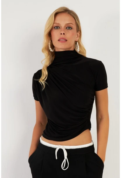 Kadın Siyah Büzgülü Bluz LPP1287