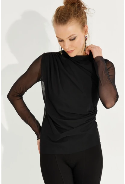 Kadın Siyah Büzgülü Drapeli Tül Bluz LPP1244