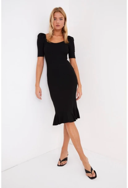 Kadın Siyah Eteği Volanlı Balon Kol Kaşkorse Maxi Elbise Yİ1896