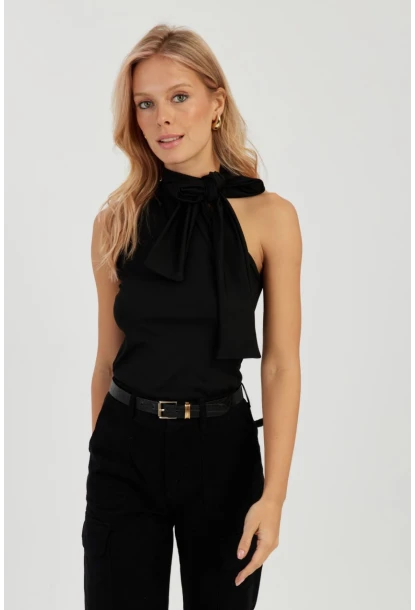 Kadın Siyah Fiyonklu Crop Bluz EY2726