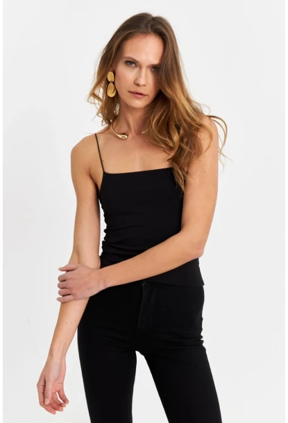 Kadın Siyah İp Askılı Crop Bluz EV63