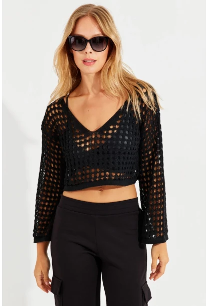 Kadın Siyah İspanyol Kol Ajurlu Triko Bluz YV203