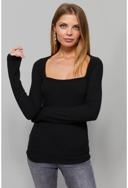 Kadın Siyah Kare Yaka Bluz EY1101