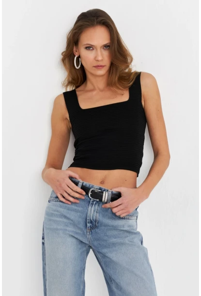 Kadın Siyah Kare Yaka Triko Bluz SE8