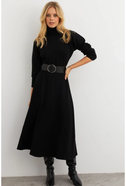 Kadın Siyah Kemerli Balıkçı Yaka Elbise MKSD992
