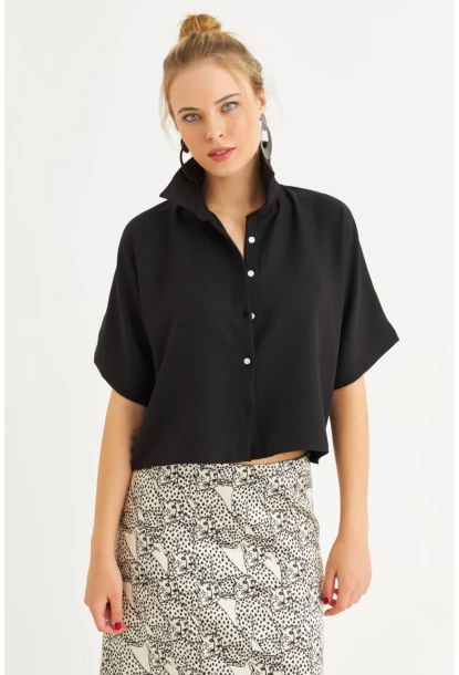 Kadın Siyah Kısa Kollu Crop Gömlek CNG117