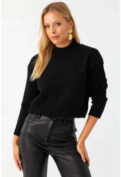 Kadın Siyah Kısa Triko Kazak YV301