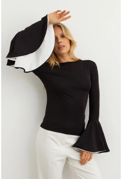 Kadın Siyah Kontrast Çan Kollu Bluz EY3013