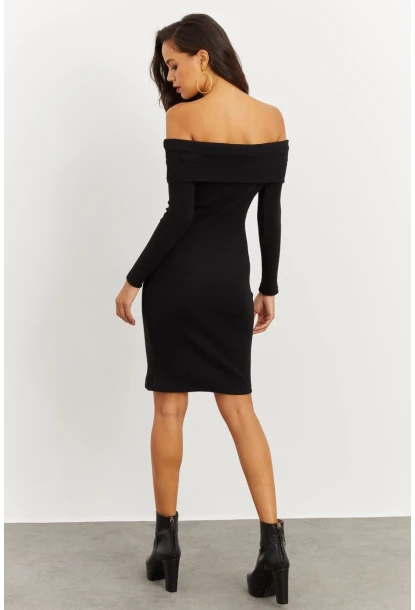 Kadın Siyah Madonna Yaka Kaşkorse Elbise CG272