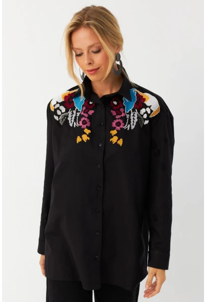 Kadın Siyah Nakışlı Gömlek MQS0063