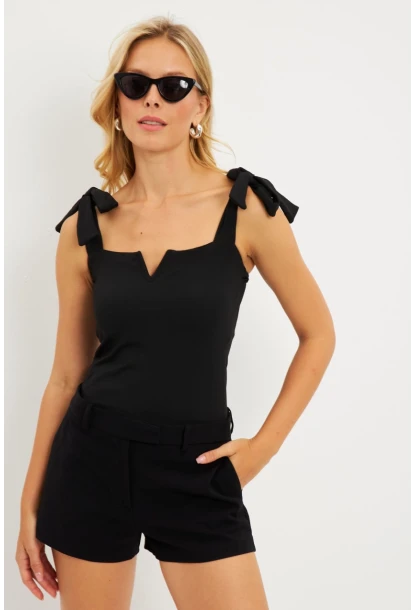 Kadın Siyah Omuz Bağlamalı Bluz EY2795