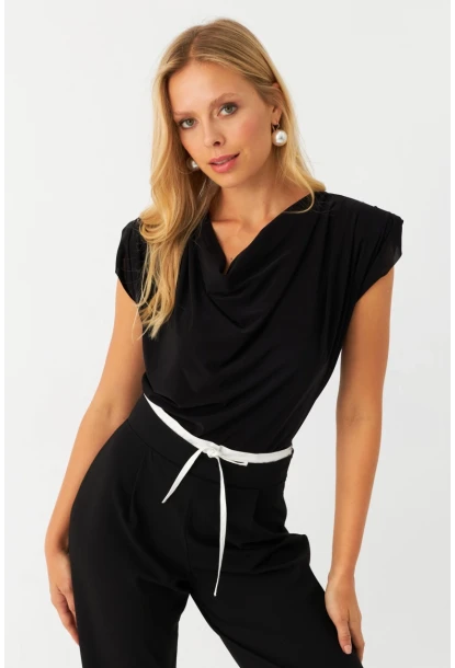 Kadın Siyah Omuzları Vatkalı Degaje Bluz ELT3234