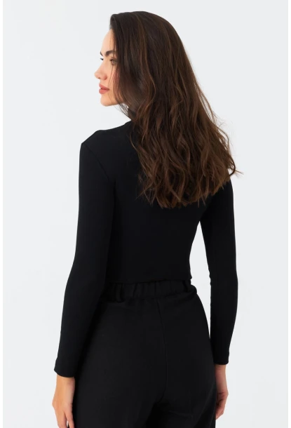 Kadın Siyah Önü Pencereli Kaşkorse Bluz EY2973